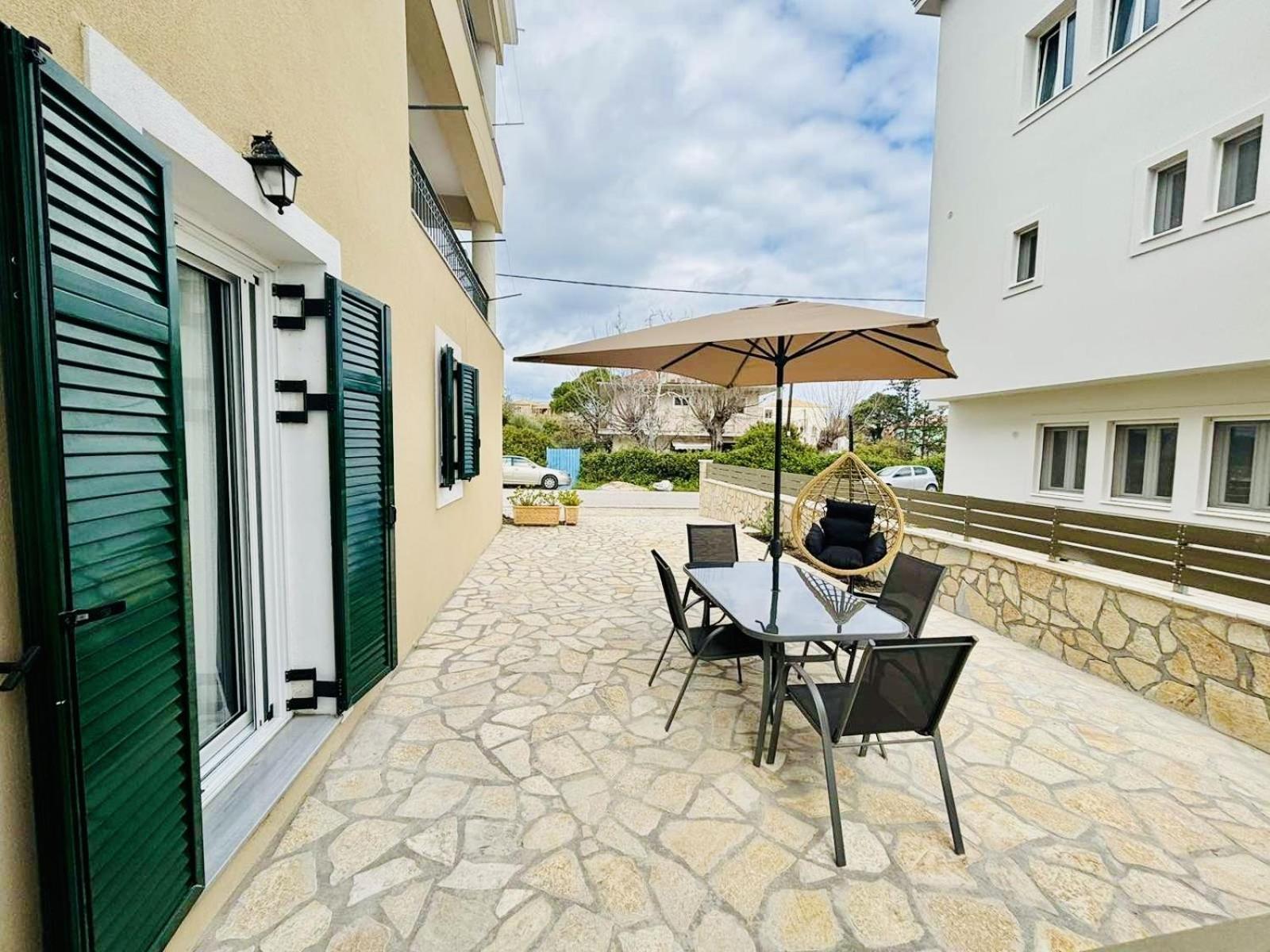 Crystal House Apartment Lefkada City ภายนอก รูปภาพ